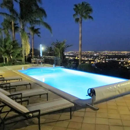 Reves D'ocean 圣巴巴拉德尼克斯