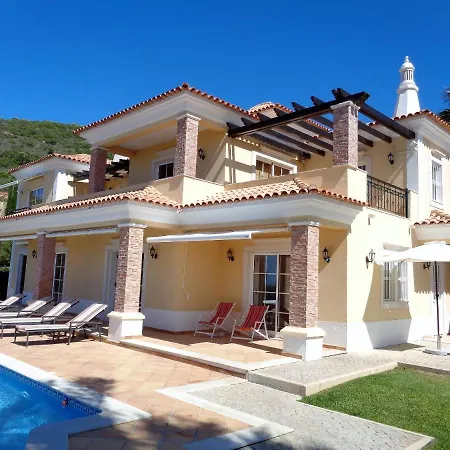 Reves D'ocean Bed & Breakfast