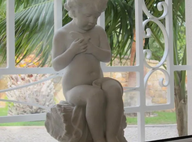 Reves D'ocean Bed & Breakfast *