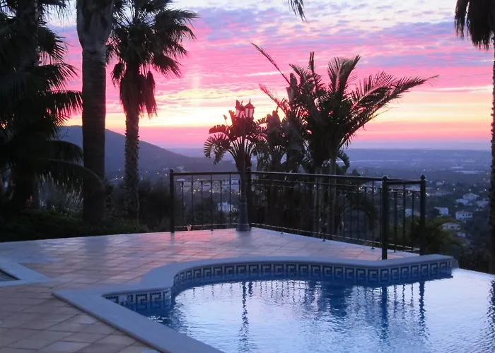 Reves D'ocean * Santa Bárbara de Nexe